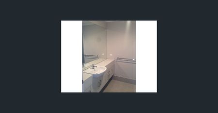 MODERN TOWNHOUSE IN SOUGHT AFTER LOCATION - Photo 2