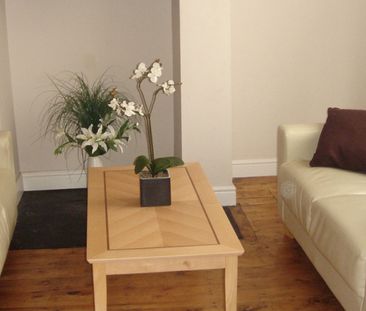 2 Bedroom Terraced House - Photo 1