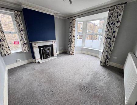 3 Bedroom End Terrace Available Arranging tenancy - Photo 2