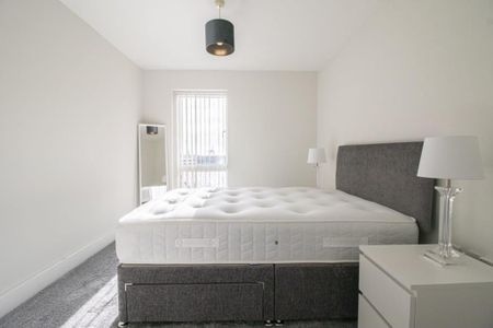 2 bedroom apartment to rent - Photo 4