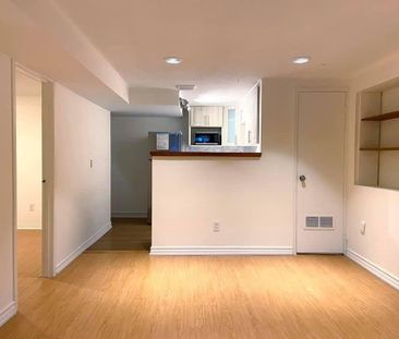 For Lease - 2 Edgewood Gardens, Toronto, Ontario - Photo 1