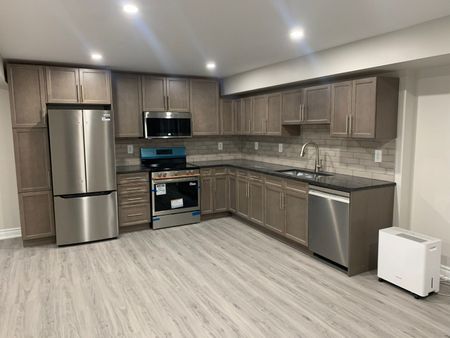 For Lease - 26 Athabaska Drive Unit# B, Belleville, Ontario - Photo 4