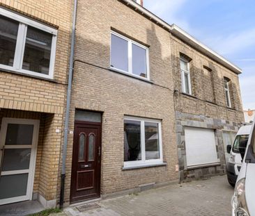 Gerenoveerde rijwoning in het centrum van Veurne - Photo 3