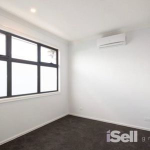 Springvale - Photo 2