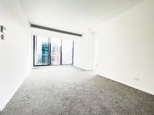 1702/560 Lonsdale Street - Photo 1