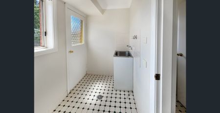 Two bedroom duplex in East Dubbo - Photo 5