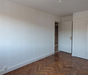 Location Appartement 3 pièces 72m² ST OMER 62500 - Photo 2
