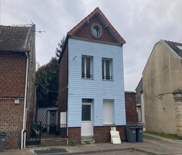 A LOUER OISSEL MAISON DE VILLE F3 - Photo 5