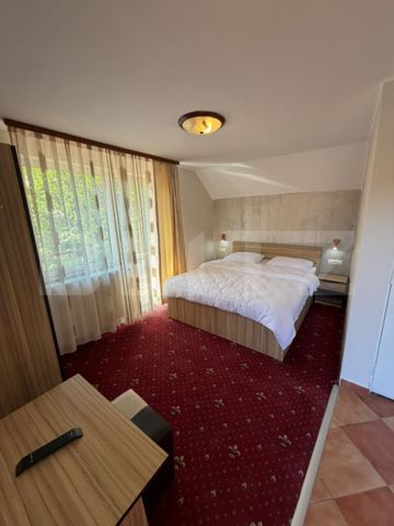 Casă de închiriat pe termen lung | Bran | Complex privat - Photo 3