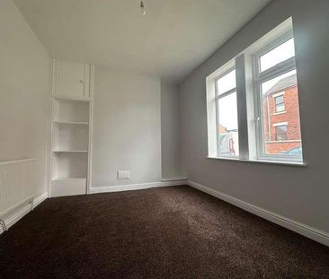 Oxhay View, Newcastle, ST5 - Photo 4