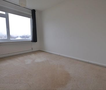 2 bedroom maisonette to rent - Photo 3