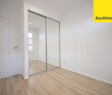 STYLISH TWO BEDROOM LUXURY HOME - Photo 2