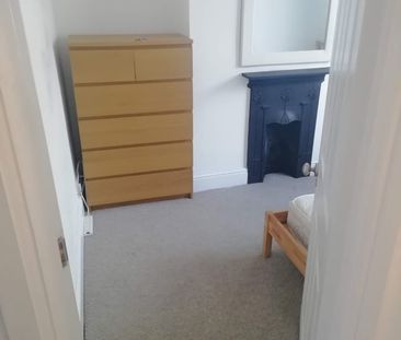 3 Bed Terraced House, Thornton Road, M14 - Photo 4