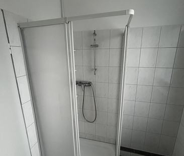 Gut geschnittene 3-Zimmer-Wohnung frisch renoviert mit Balkon - Foto 3