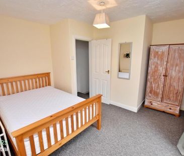 20 Parkgate Parade, Belfast, BT4 1ET - Photo 5