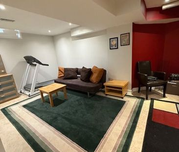 For Lease - 89 Old Colony Road Unit# basement Apartment, Richmond H... - Photo 3