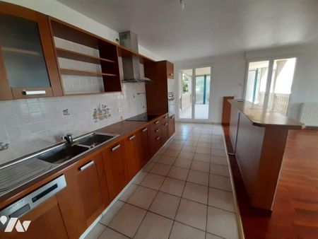 Location Appartement à Divonne-les-Bains - Photo 4