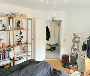 Rummelig 3-værelses lejlighed med lys og charme - Foto 3