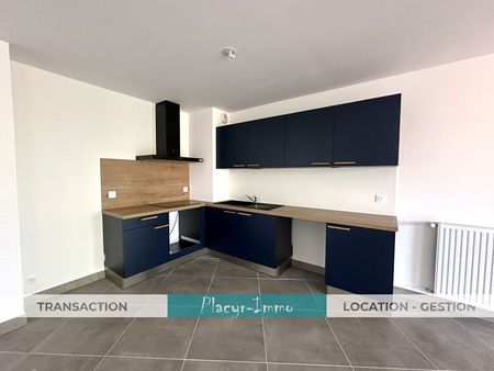 Location Appartement 3 pièces 84m² - Photo 4