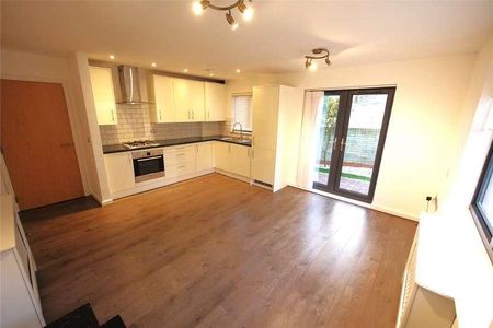 Botham House, Rollason Way, Brentwood, Essex, CM14 - Photo 5