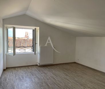 Location Maison 4 pièces 80m² FONTENAY LE COMTE 85200 - Photo 2