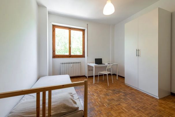 Via della Marna, Milan, Lombardy 20161 - Photo 1