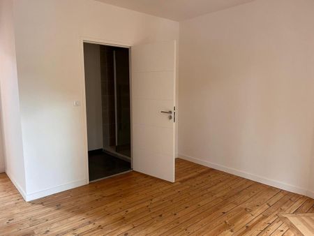 Location Appartement 2 pièces 52m² BRIOUDE 43100 - Photo 2