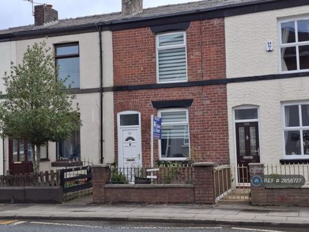 2 bedroom terraced house to rent - Photo 5