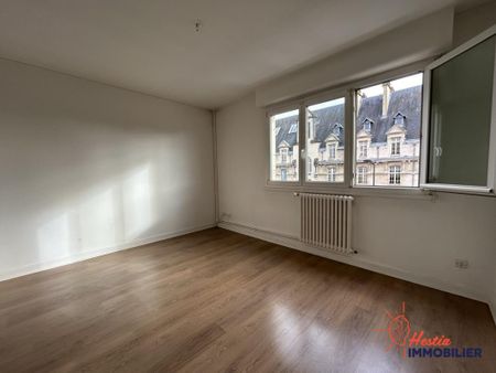 Location Appartement 2 pièces 45m² CHALONS EN CHAMPAGNE 51000 - Photo 5