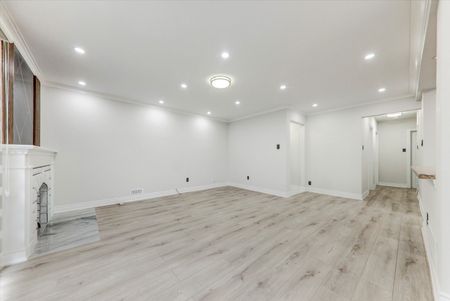 For Lease - 2 Tangmere Road, Toronto, Ontario - Photo 2