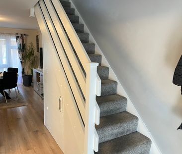 2 bedroom Attractive Two Bedroom House to rent - Photo 1