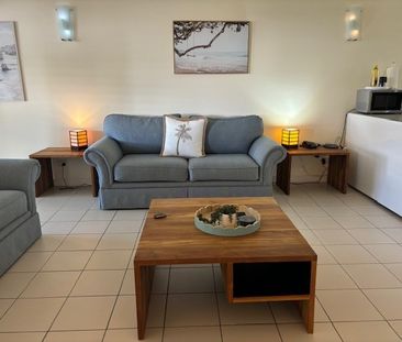 Resort Living in Palm Cove - Photo 3