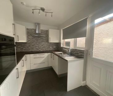 351 Antrim Road, Newtownabbey, BT36 5EB - Photo 4