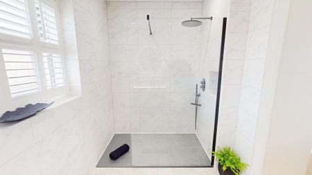 4 bedroom detached house to rent - Photo 5