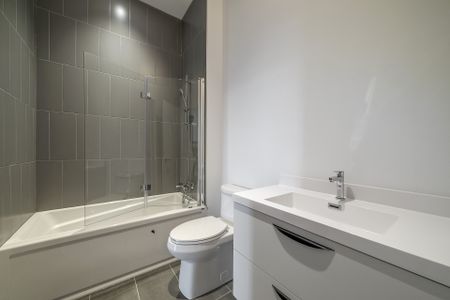 Condo for rent, Montréal (LaSalle) - Photo 3