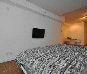 Loft in Downtown Vancouver, BC - Photo 4