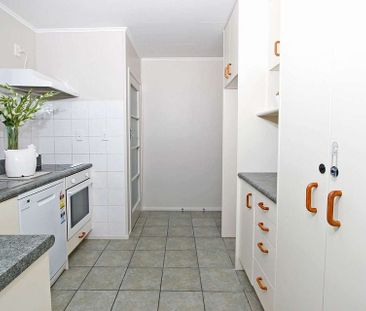4 bedroom with single carport opposite Elm Park Sc - Photo 2