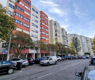 Magnifico apartamento T5 com varanda em Miraflores, Algés, Oeiras - Foto 3
