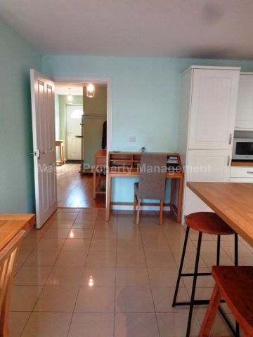Price £1,650 pcm - Available 23/05/2026 - Furnished - Photo 4