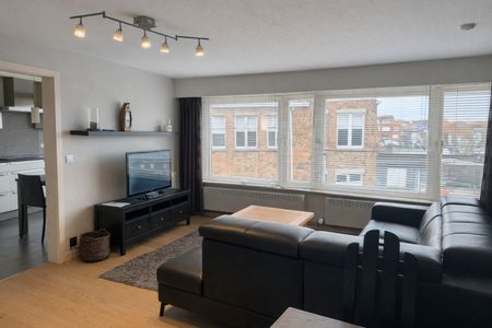 Ruim en lichtrijk 2-slaapkamerappartement in rustige residentie - Foto 2