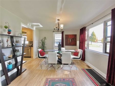 For Lease - 995 Gorham Street, Newmarket, Ontario - Photo 4