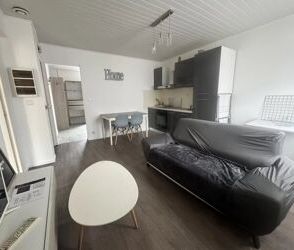 Location Appartement 2 pièces 52 m2 à Saint-Quentin - Photo 5