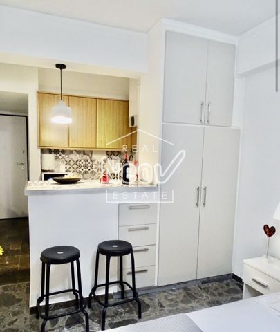 Studio/Γκαρσονιέρα για ενοικίαση Κολωνάκι - Λυκαβηττός - Photo 4