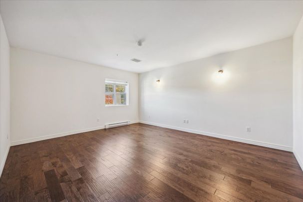 For Lease - 38 Walton Street Unit# 308, Port Hope, Ontario - Photo 1