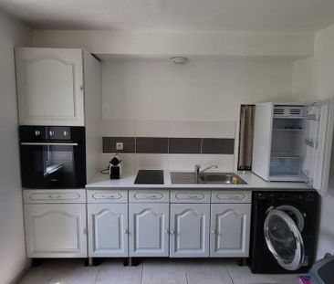 Location Appartement 1 pièce 20m² - Photo 3