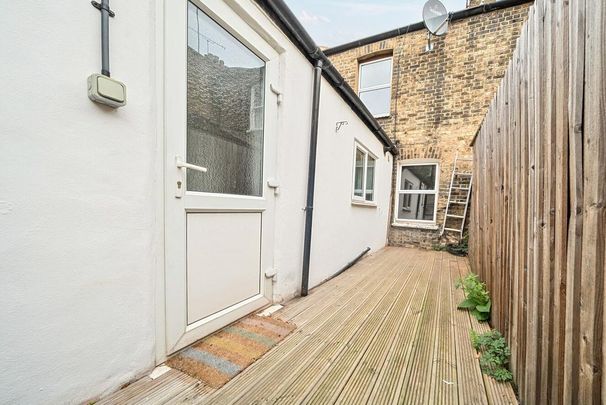 Ormiston Road, London SE10 - Photo 1