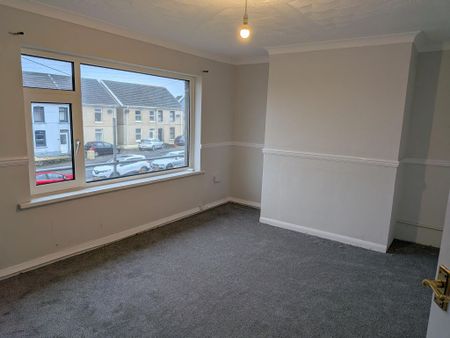 156 Waterloo Road, Penygroes, SA14 7PU - Photo 3