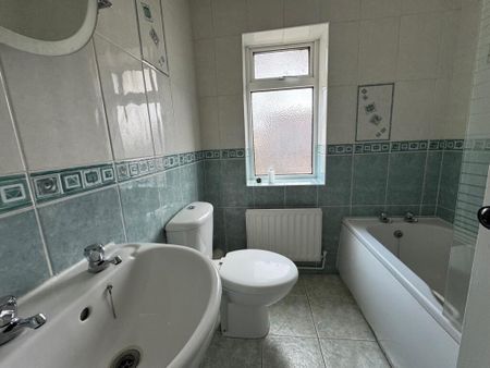 2 bedroom terraced house to rent - Photo 5