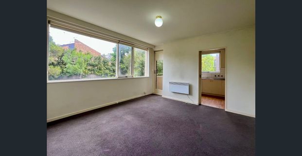 1 Bedroom Apartment @South Yarra - Photo 1