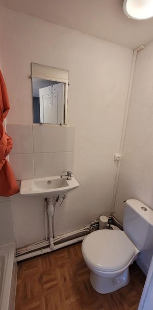 Location Appartement 1 pièce 13m² LILLE 59160 - Photo 1